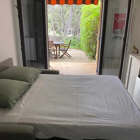 T2 Rez De Jardin 300m De Beaucours Sur *